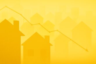 Home Price Growth Trails Inflation, Undermining Homeowners’ Real Wealth | FinOracle Home Price Growth Trails Inflation, Undermining Homeowners’ Real Wealth | FinOracle